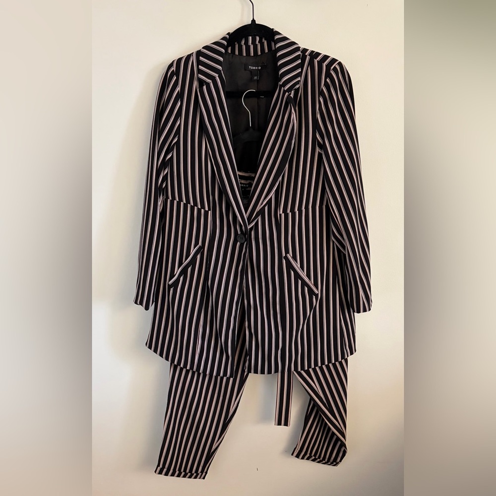 Torrid Black and White Striped Two Piece Suit